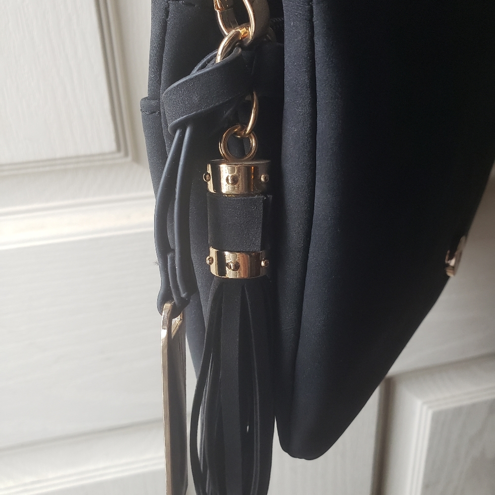 Purse - Picture 3 of 8